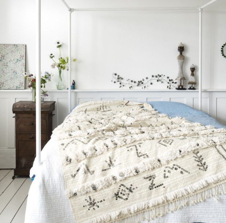 Krem Rengi Yatak Odası Dekorasyon İpuçları 8 Krem rengi yatak örtüsü modelleri