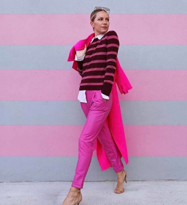 Sokak Modası Cesur Sonbahar Stilleri 2023 6 pembe renkli sonbahar stilleri